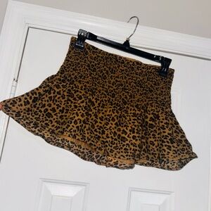 👑 SIZE MEDIUM SEXY American Eagle Outfitters Brown Leopard Mini Skirt